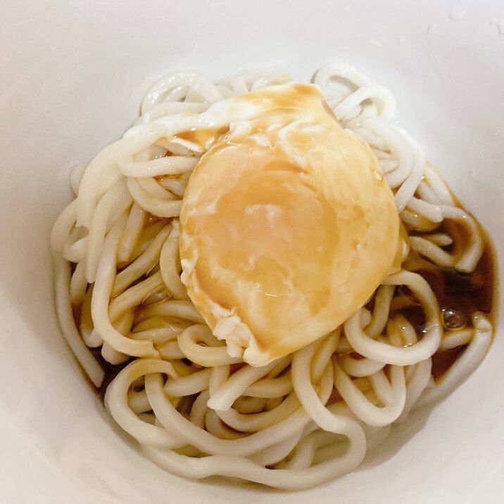 手抜きなポーチドエッグで簡単ぶっかけうどん！